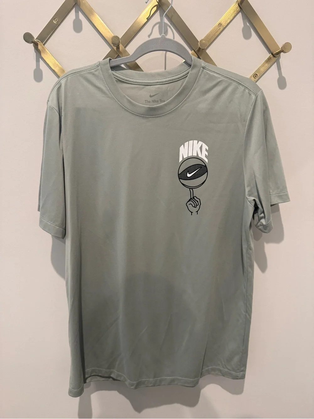 Nike Men’s Sage Green Logo Tee